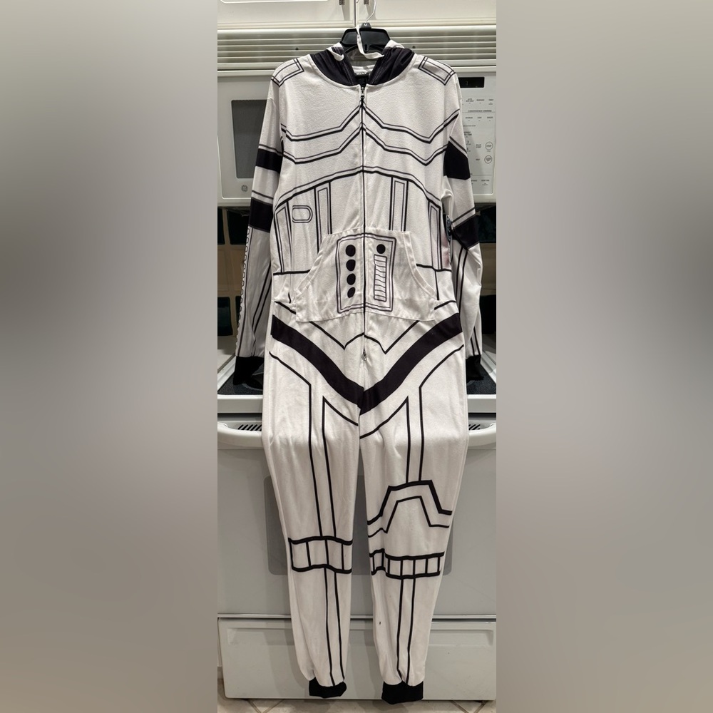 Star Wars Stormtrooper Jumpsuit Jumper Men’s M Medium Pajamas PJ MWT